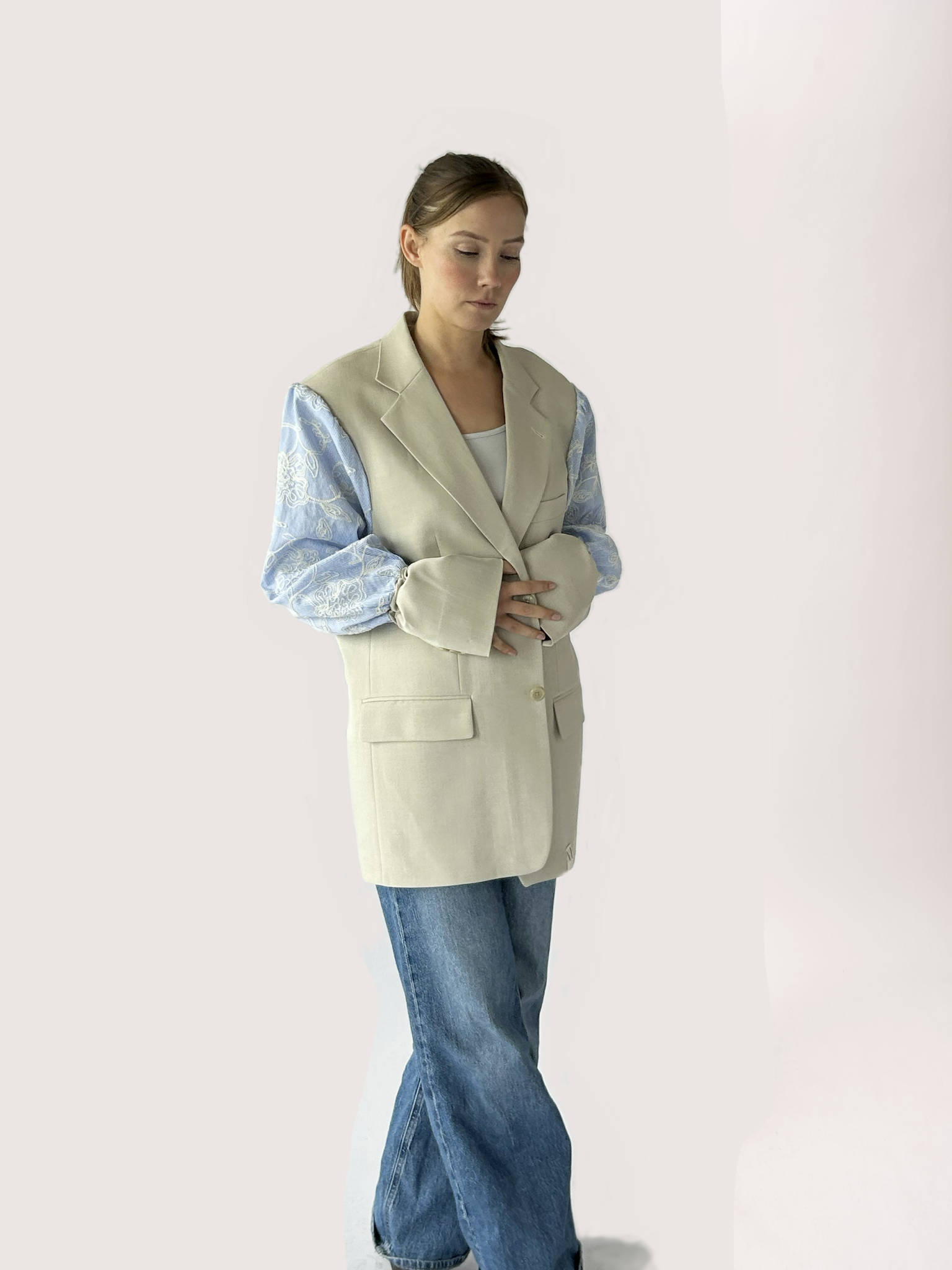 Hana Shima - Beige Blazer Embroidery Light Blue